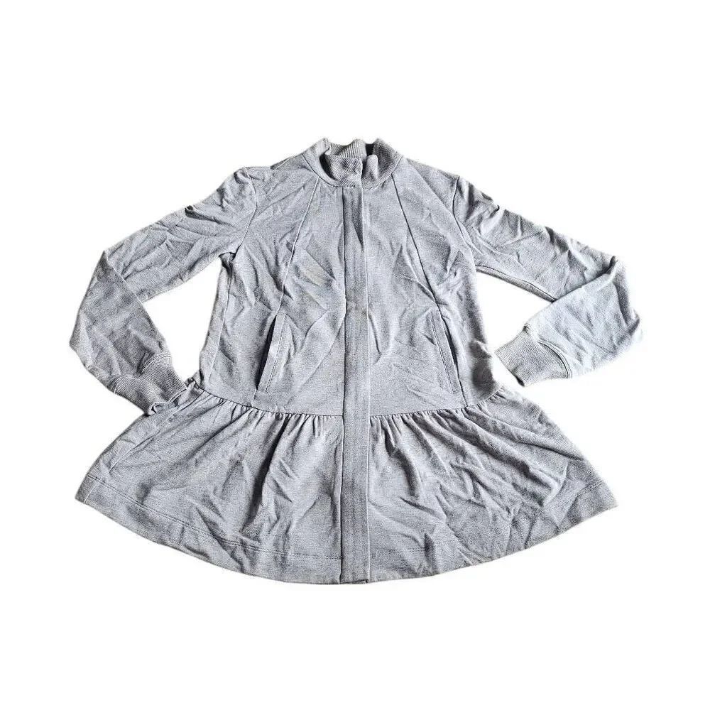 Cabi womens Sz XXS light brown tan weekend Topper zip up peplum cardigan jacket